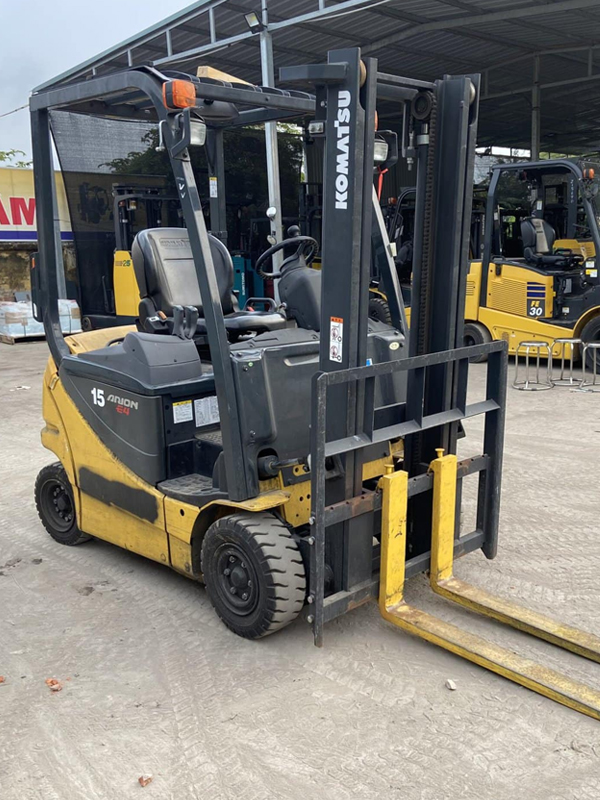 Xe nâng điện ngồi lái 1,5 tấn Komatsu FB15-12 - Ảnh 2