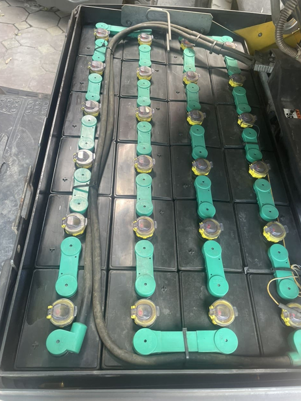 Xe nâng điện Komatsu ngồi lái 2 tấn FB20A-12 - Ảnh 6