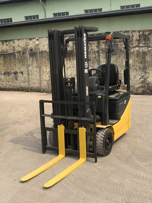 Xe nâng điện ngồi lái Komatsu 1.3 tấn FB13M-12