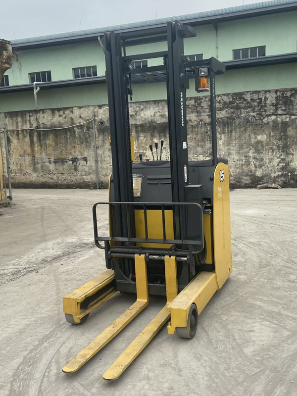 Xe nâng Komatsu điện đứng lái 1.5 tấn FB15RL-15 - Ảnh 5