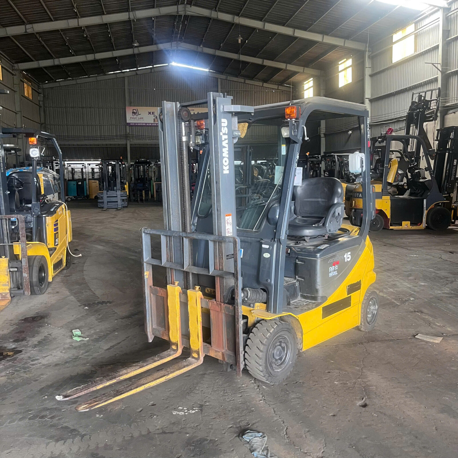 Xe nâng điện Komatsu 1.5 tấn FB15-12 (845002)