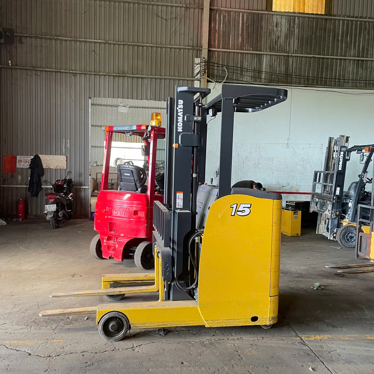 Xe nâng điện Komatsu 1.5 tấn FB15RLF-15 (160524) - Ảnh 3