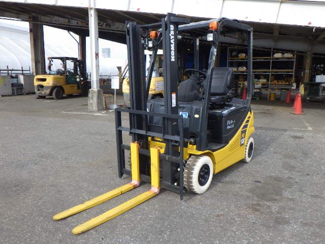 Xe nâng điện Komatsu FE18-1