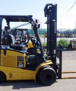 xenang-fe25-1309592-xe-nang-dien-komatsu-2-5-t-thap-cao-6.jpg