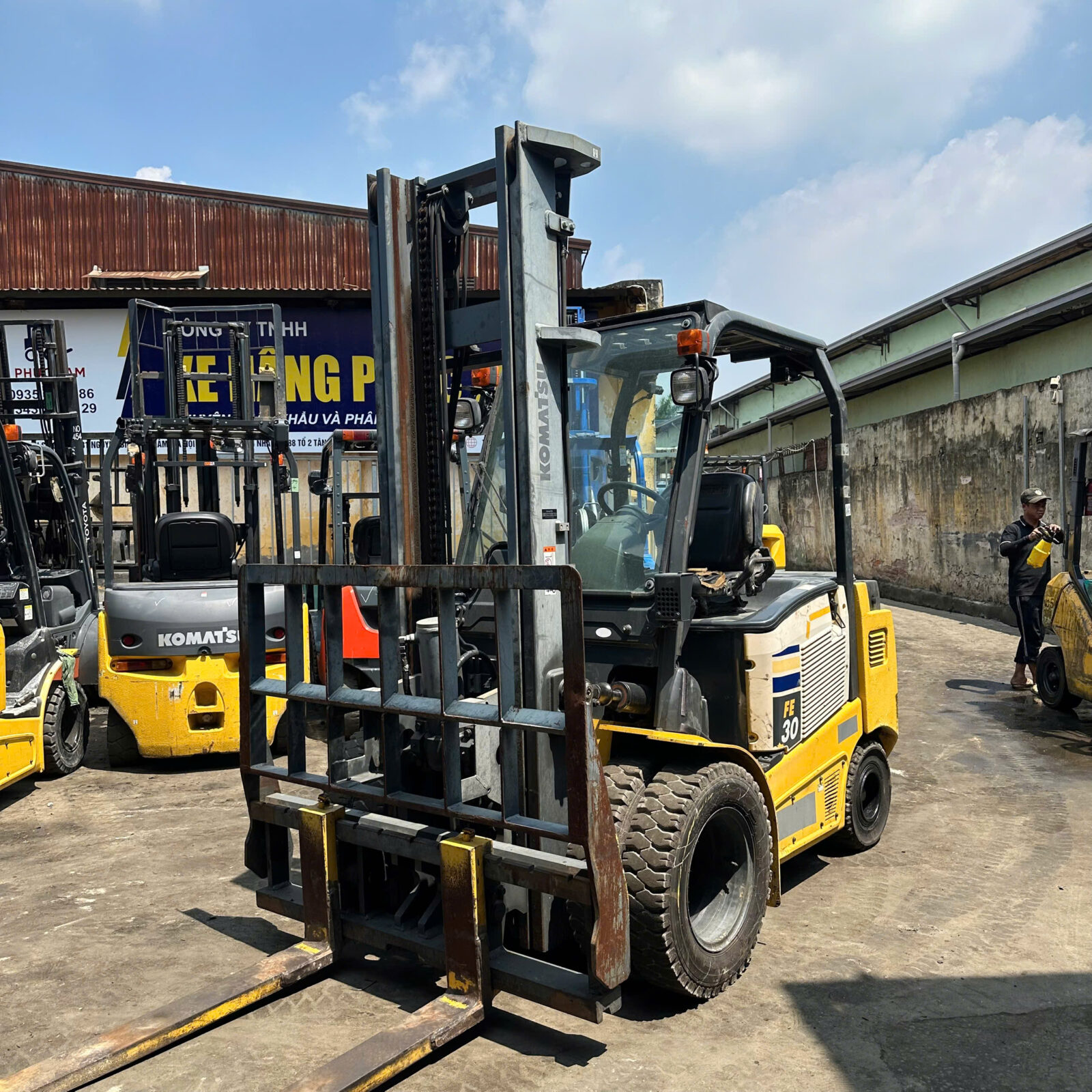 Xe nâng điện Komatsu 3 tấn FE30-1 (307033)