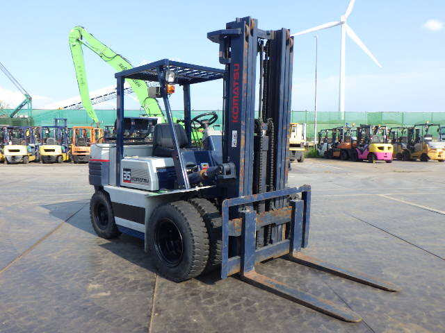 Xe nâng xăng Komatsu 3.5 tấn FG35N-5 (20079) - Ảnh 2