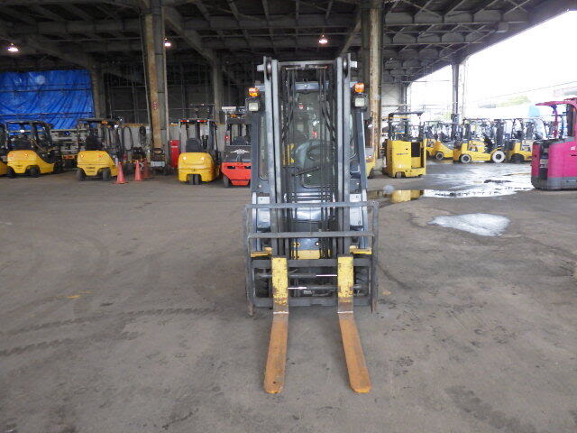 Xe nâng Komatsu 2.0 tấn FB20A-12 - Ảnh 7