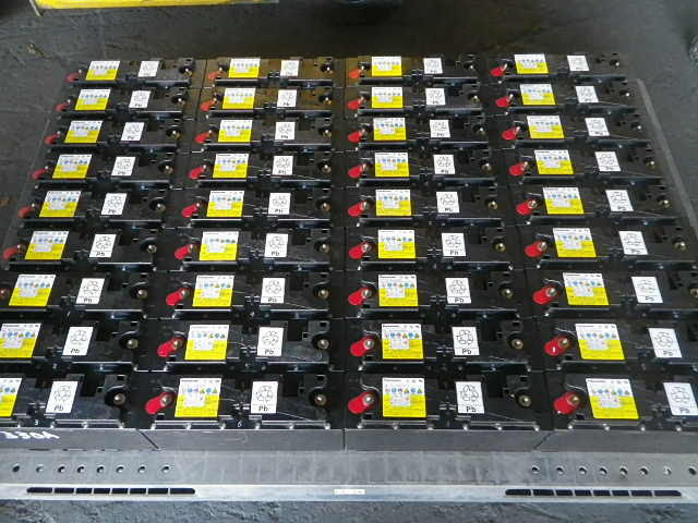 Xe nâng điện Komatsu 2.5 tấn FE25-1 (306745) - Ảnh 4