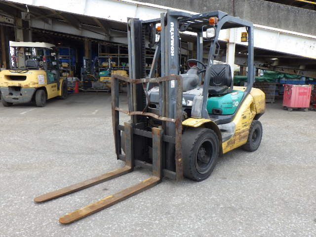 Xe nâng dầu Komatsu 3 tấn FD30T-15 (573387) - Ảnh 2