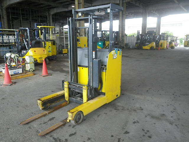 Xe nâng điên Komatsu 1.8 tấn FB18RL-15 (158643)