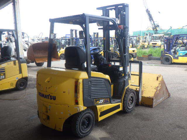 Xe nâng điện Komatsu 2.5 tấn FE25-2 (321595) sản xuất năm 2022 - Ảnh 10