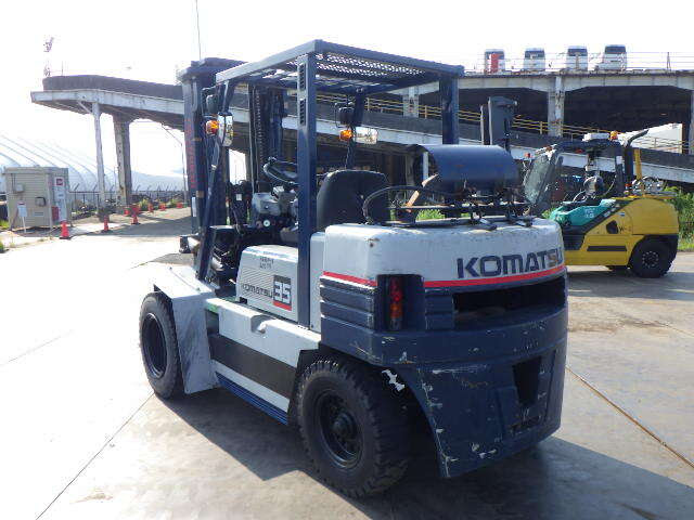 Xe nâng xăng Komatsu 3.5 tấn FG35N-5 (20079) - Ảnh 4