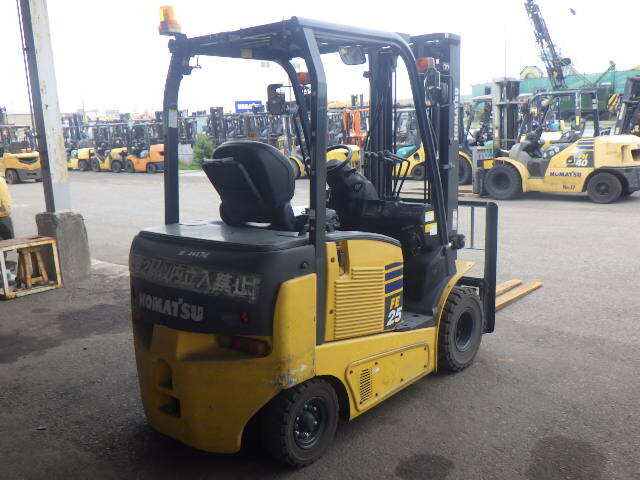 Xe nâng điện Komatsu 2.5 tấn FE25-1 (303770) - Ảnh 4