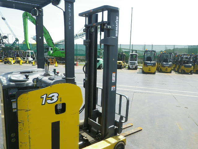 Xe nâng điện Komatsu 1.3 tấn FB13RS-15 - Ảnh 10