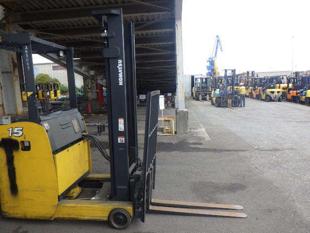 Xe nâng Komatsu 1.5 tấn FB15RL-15 - Ảnh 9