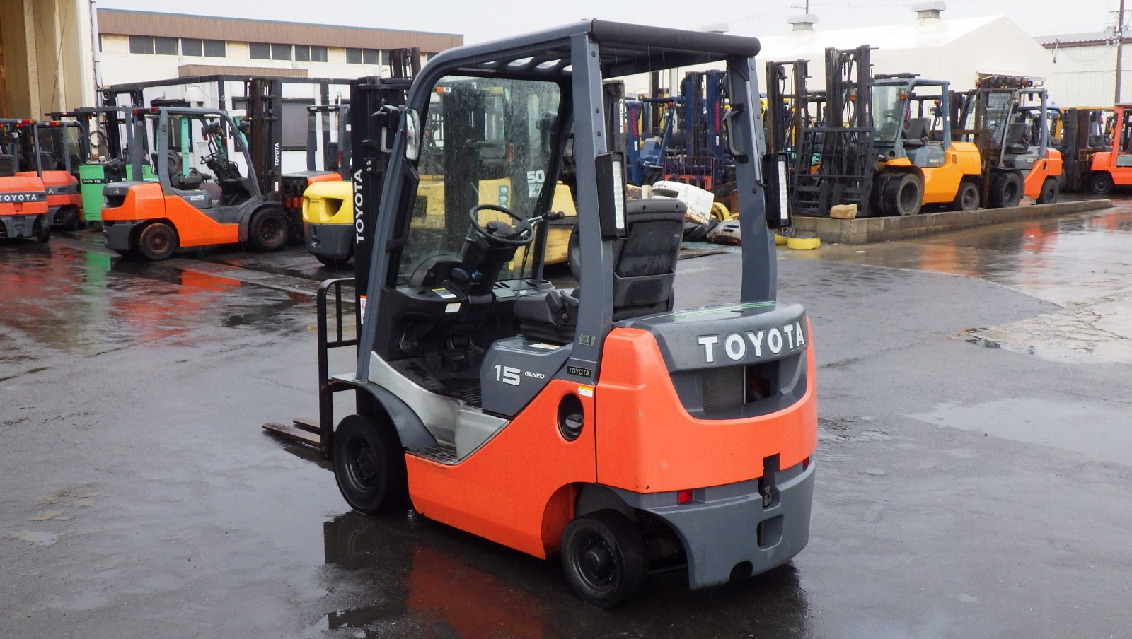 xenang-xe-nang-dau-1-5-tan-toyota-02-8fdl15-serial-a8fdl18-80069-4.jpg