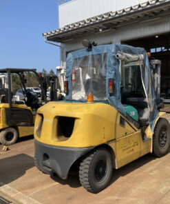 xenang-xe-nang-dau-3-5-tan-komatsu-fd35t-10-serial-135310-3.jpg