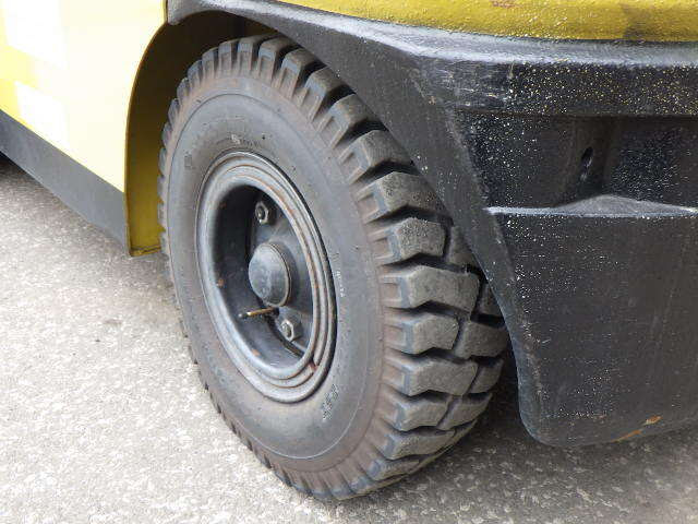 xenang-xe-nang-dau-4-5-tan-komatsu-fh45-1-serial-138213-4.jpg