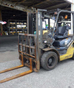 xenang-xe-nang-dau-komatsu-3-0-tan-fd30t-17-seri-323866-san-xuat-nam-2013-1.jpg