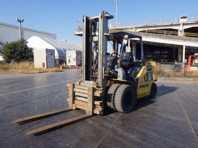 xenang-xe-nang-dau-komatsu-3-5-tan-fh35-2-serial-140250-6.jpg