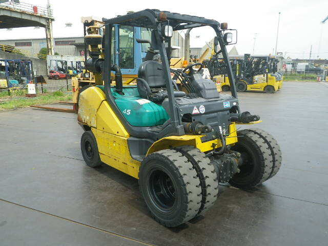 xenang-xe-nang-dau-komatsu-4-5-tan-fd45t-10-seri-134647-san-xuat-nam-2010-8.jpg