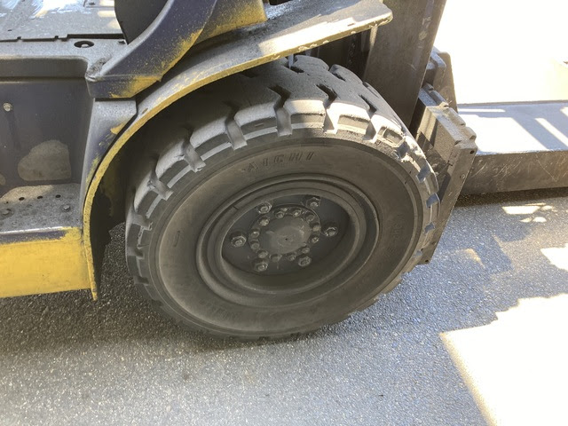 Xe nâng dầu Komatsu 4 tấn FD40T (102499) - Ảnh 3