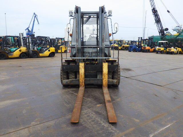 Xe nâng dầu Komatsu 7 tấn FD70HD-8 (47036) - Ảnh 12