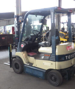 xenang-xe-nang-dien-1-5-tan-toyota-7fb15-serial-7fb18-36246-7.jpg