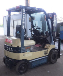 xenang-xe-nang-dien-1-5-tan-toyota-7fb15-serial-7fb18-36246-8.jpg