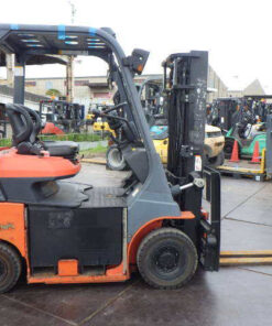 xenang-xe-nang-dien-1-5-tan-toyota-7fb18-45053-8.jpg