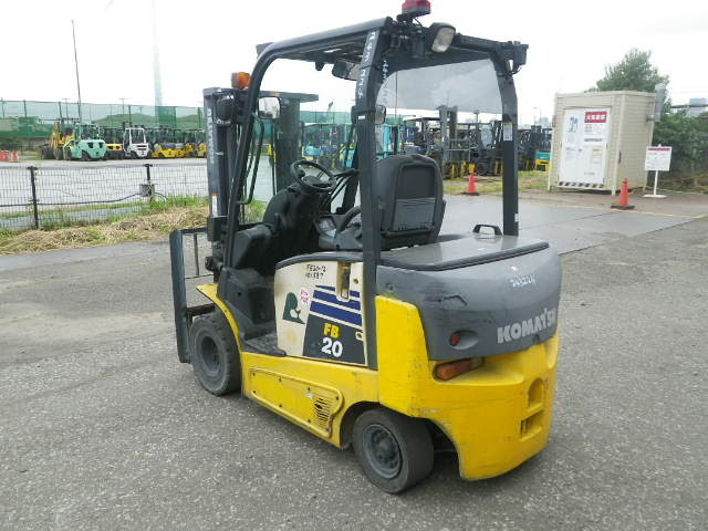 xenang-xe-nang-dien-2-0-tan-komatsu-fb20-12-serial-101587-11-1.jpg