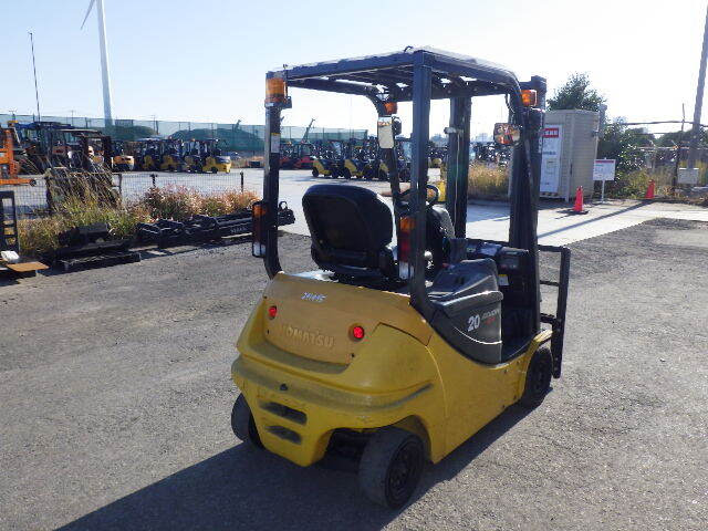 xenang-xe-nang-dien-2-0-tan-komatsu-fb20a-12-serial-856765-10.jpg