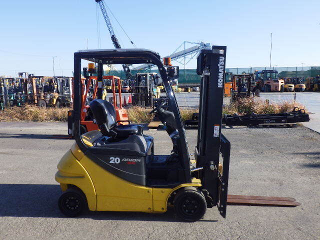 xenang-xe-nang-dien-2-0-tan-komatsu-fb20a-12-serial-856765-8.jpg