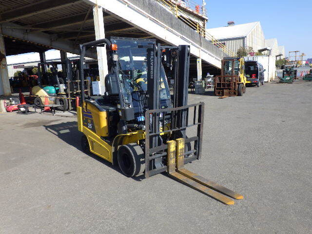 Xe nâng điện 2.5 tấn Komatsu FB25-12 serial 103989