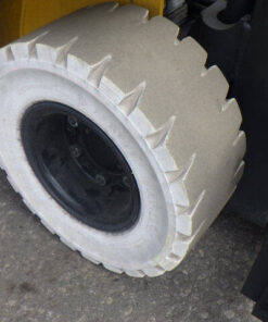 xenang-xe-nang-dien-2-5-tan-komatsu-fb25-serial-103037-7.jpg