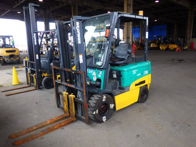 Xe nâng điện 2.5 tấn Komatsu FB25EX-11 serial 814885