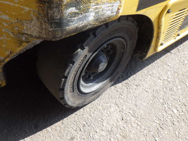xenang-xe-nang-dien-2-5-tan-komatsu-fe25-1-serial-303833-6.jpg