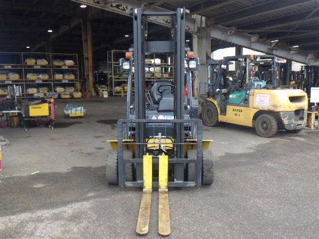 xenang-xe-nang-dien-2-5-tan-komatsu-fe25-1-serial-305562-6.jpg