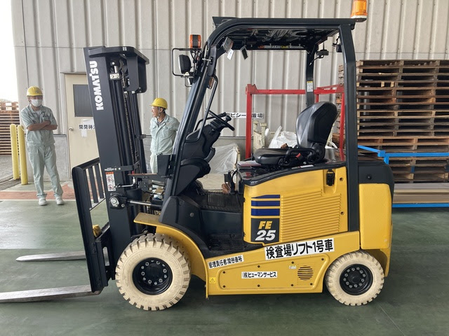 Xe nâng điện 2.5 tấn Komatsu FE25-1 serial 306411