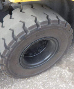 xenang-xe-nang-dien-2-5-tan-komatsu-fe25-1-serial-306745-9.jpg