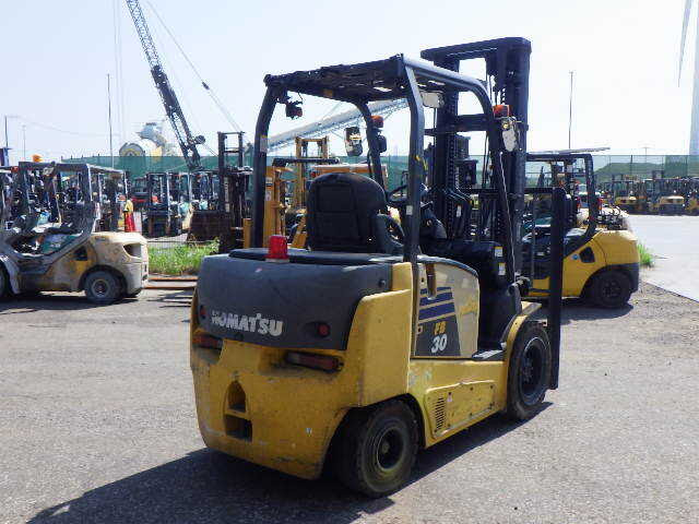 Xe nâng điện 3.0 tấn Komatsu FB30-12 serial 101239 - Ảnh 3