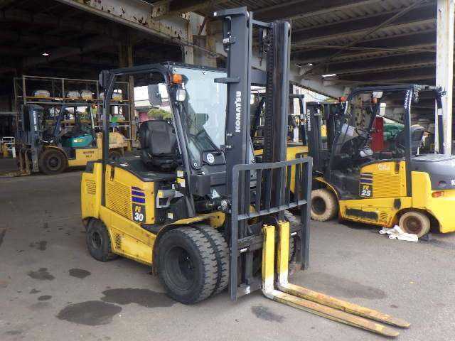 Xe nâng điện 3.0 tấn Komatsu FE30-1 serial 310268