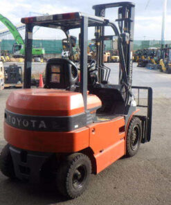 xenang-xe-nang-dien-3-0-tan-toyota-7fb30-serial-7fbj35-17733-9.jpg