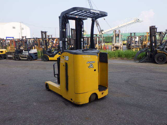 xenang-xe-nang-dien-dung-lai-1-8-tan-komatsu-fb18rl-14-146331-7.jpg