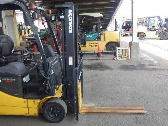 Xe nâng điện Komatsu 1.5 tấn FB15-12 (857942) - Ảnh 10