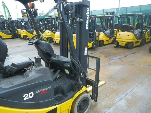 Xe nâng điện Komatsu 2.0 tấn FB20A-12 (856061) - Ảnh 9