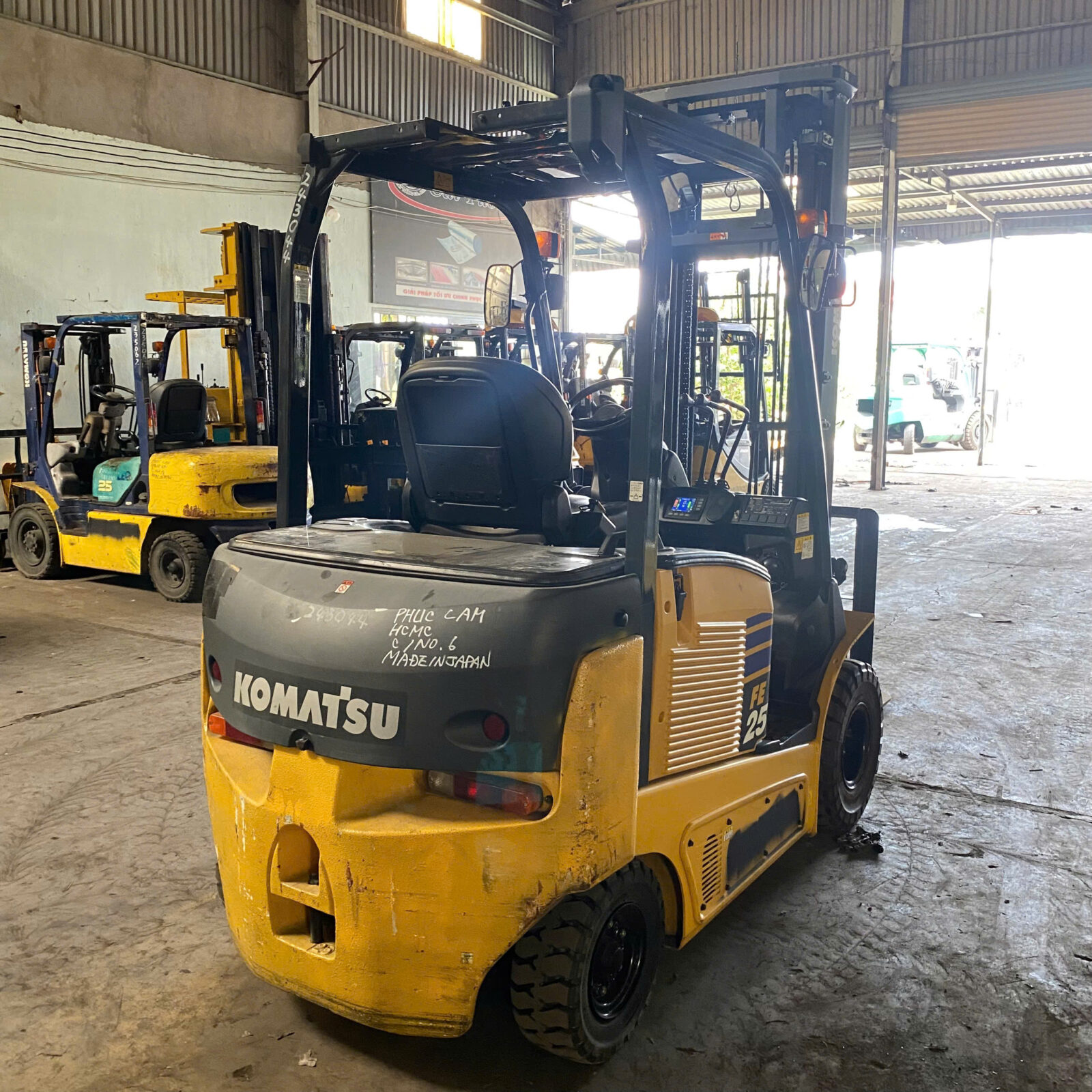 Xe nâng điện Komatsu 2.5 tấn FE25-1 (310254) - Ảnh 4