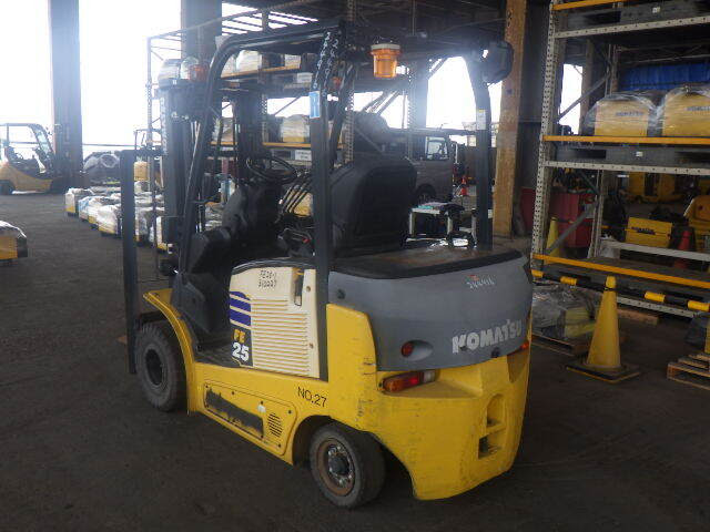 Xe nâng điện Komatsu 2.5 tấn FE25-1 (310227) - Ảnh 7