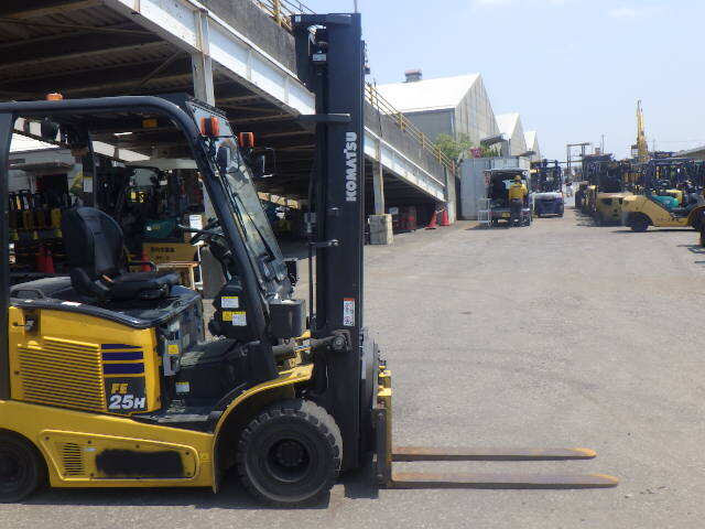 Xe nâng điện Komatsu 2.5 tấn FE25H-1 (307707) - Ảnh 10