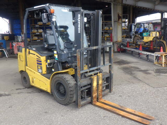 xenang-xe-nang-dien-komatsu-3-0-tan-fe30-1-seri-307027-sx-nam-2019-2-1.jpg